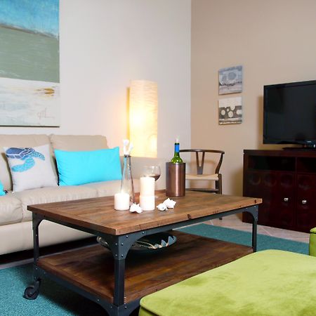 Naples Bay Resort & Marina Bagian luar foto